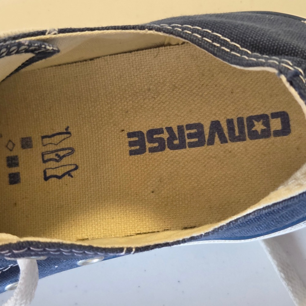 Converse Chuck Taylor All Star Low Top Navy Blue Canvas Sneakers Men 6.5 Wmn 8.5 - Picture 5 of 12